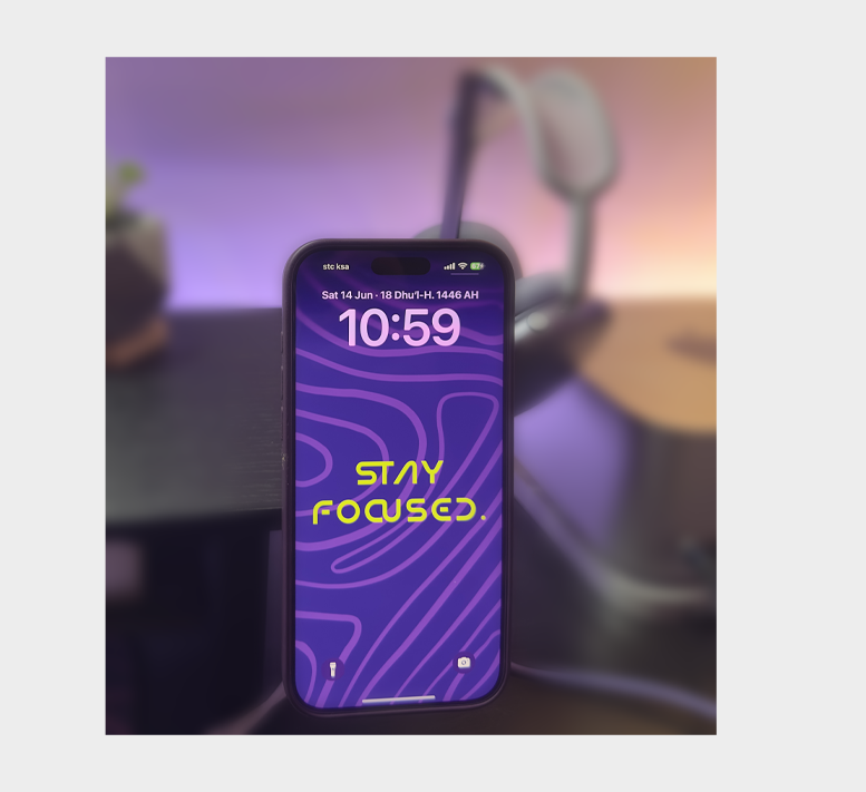 MOTIVATIONAL STAY FOCUSED WALLPAPER PACK
